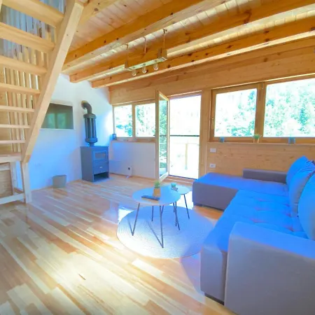 Lenka Chalet Mokra Gora