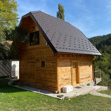 Lenka I Vagoncic Domek alpejski *