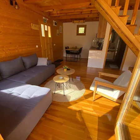 Lenka Chalet *