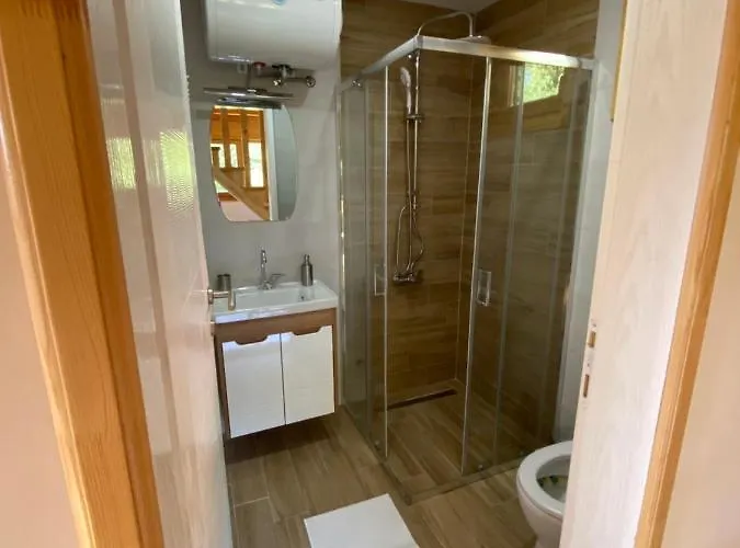 Chaletu Lenka I Vagoncic *